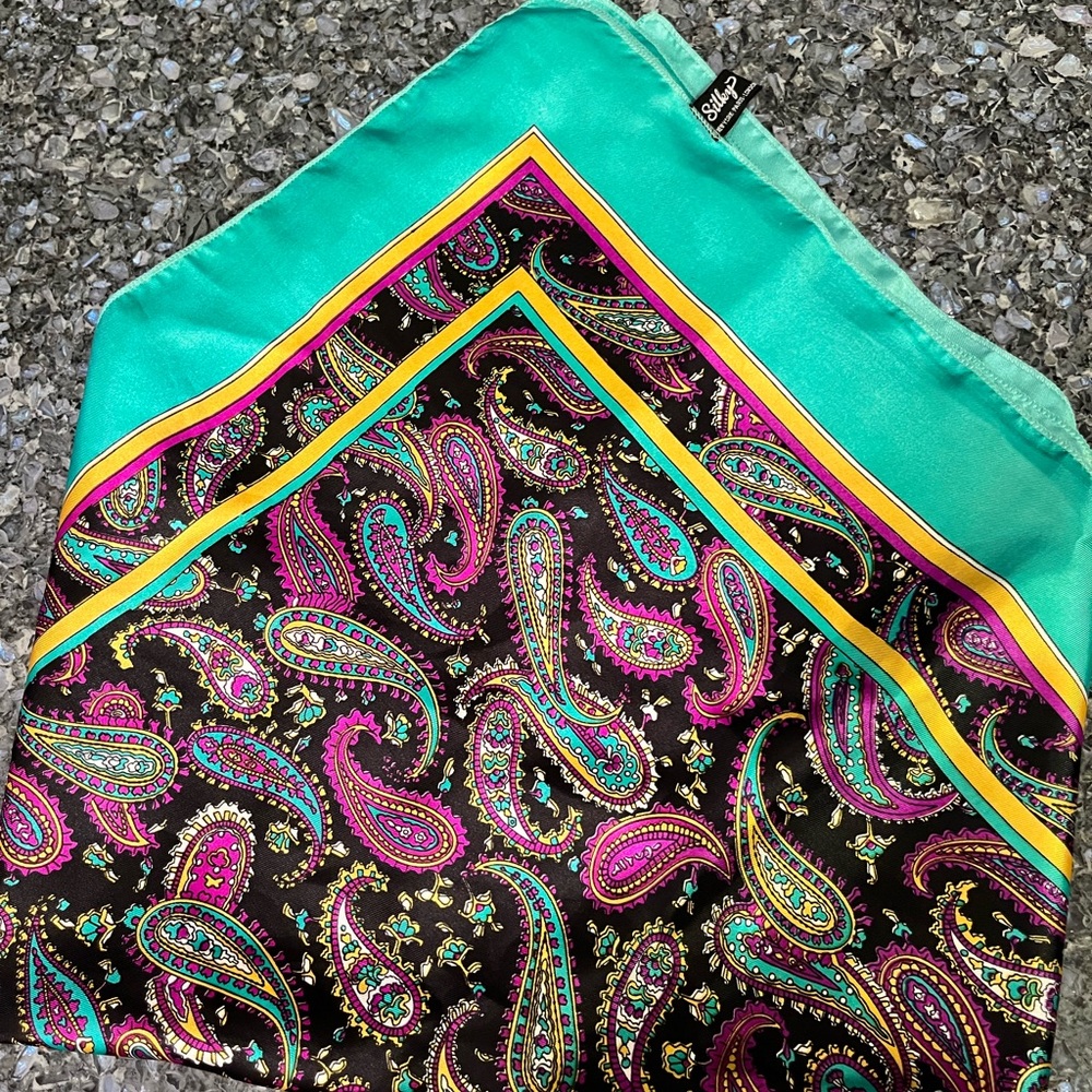 Macy’s Wardrobe Sell Off